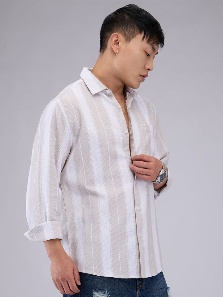VASTRADO Men Classic Cutaway Collar Vertical Striped Cotton Slim Fit Casual Shirt