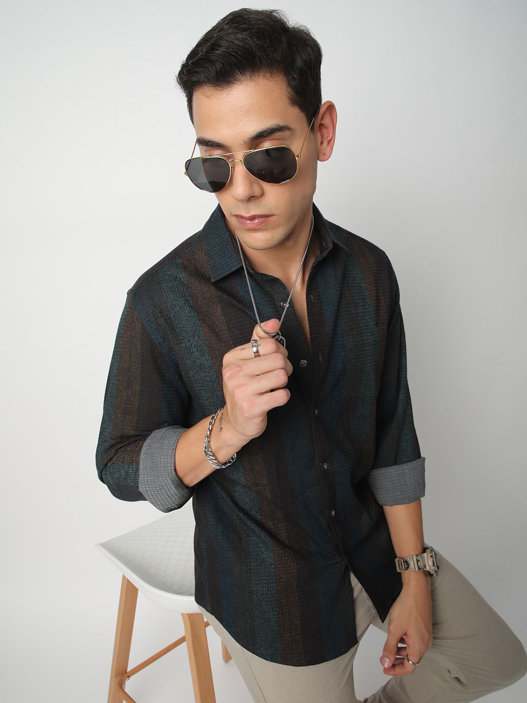 VASTRADO Men Classic Vertical Striped Slim Fit Casual Shirt