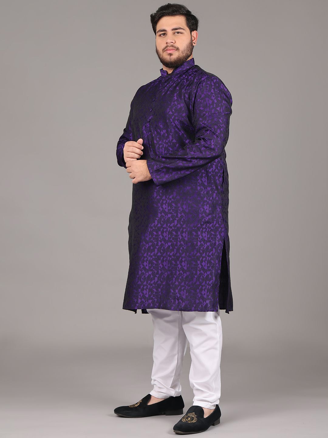 SOJANYA PLUS Plus Size Lelaki Rekaan Tenun Geometrik Kurta Lurus Dengan Piyama