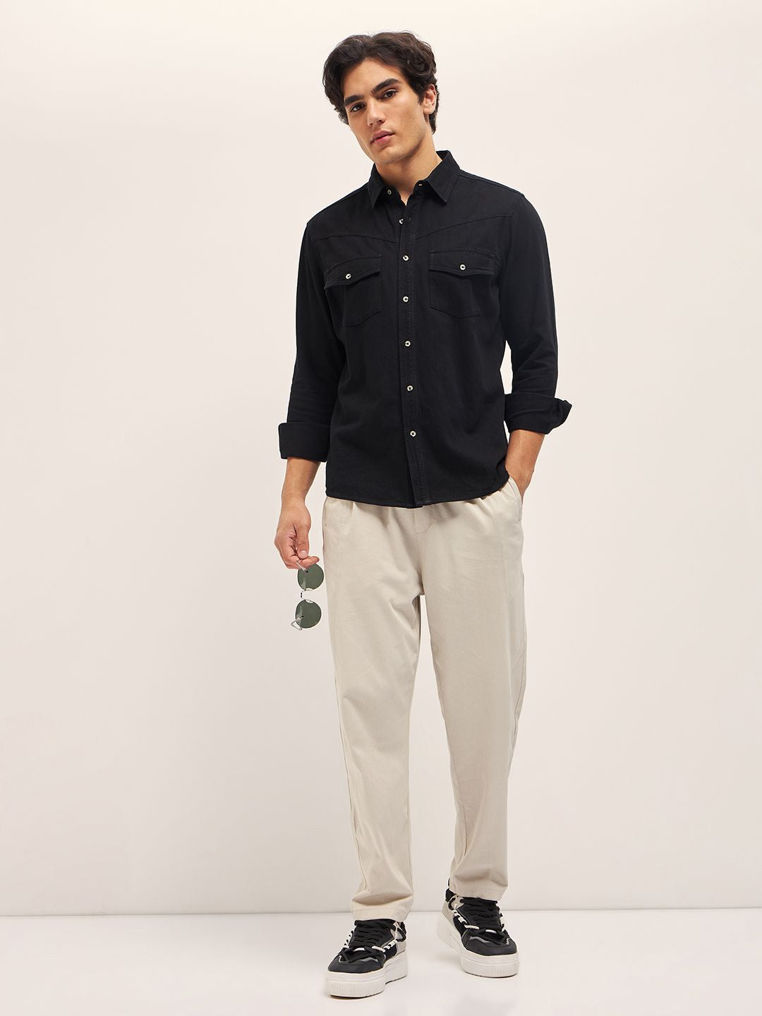 THE BEAR HOUSE Men Spread Collar Solid Cotton Casual Shirt
