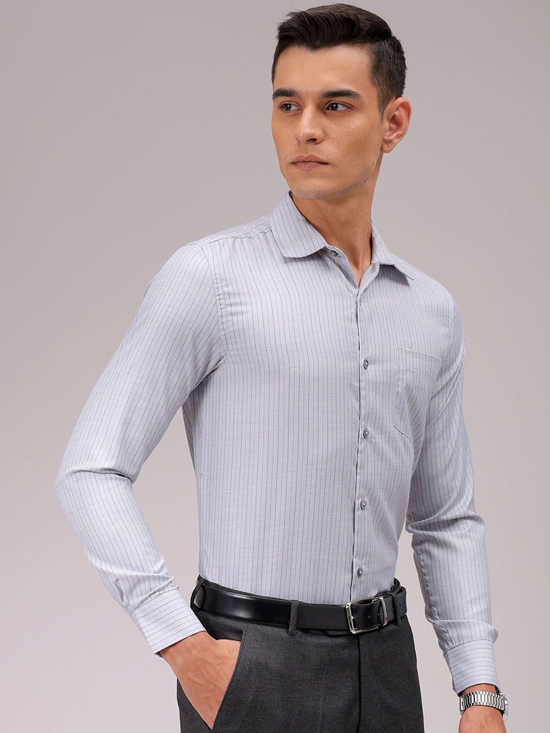 The Indian Garage Co. X Luxe Men Cutaway Collar Pinstripes Striped Slim Fit Formal Shirt