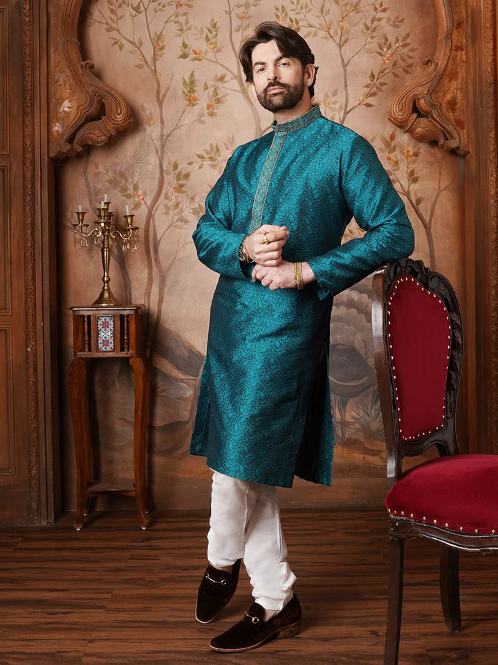 SOJANYA Men Teal Woven Design Straight Kurta