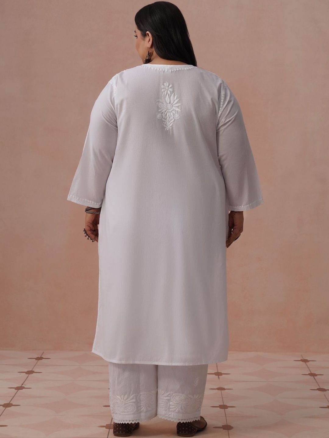 House of Chikankari Cotton Dihiasi Kurta Panjang Betis Lurus