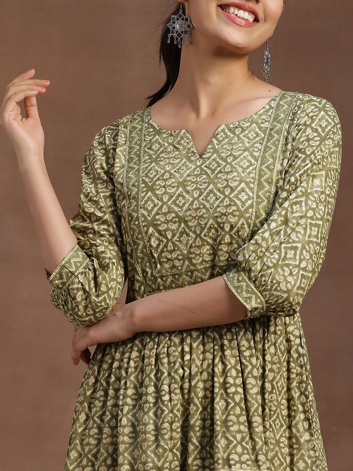 Libas Women Ethnic Motifs Print Puff Sleeve Layered A-Line Midi Dress