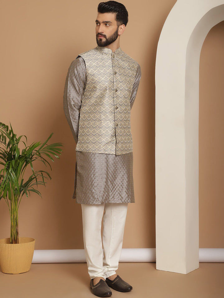 Anouk Mandarin Collar Knee Length Regular Embroidered Kurta with Churidar