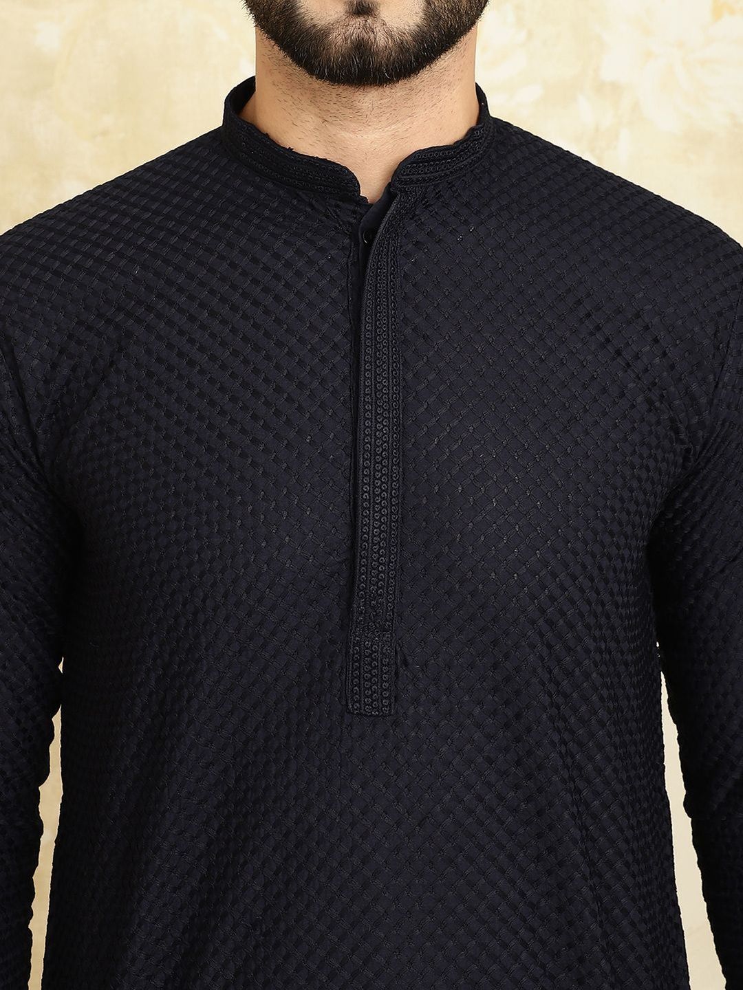 SOJANYA Lelaki Berpetak Kerja Benang Kurta