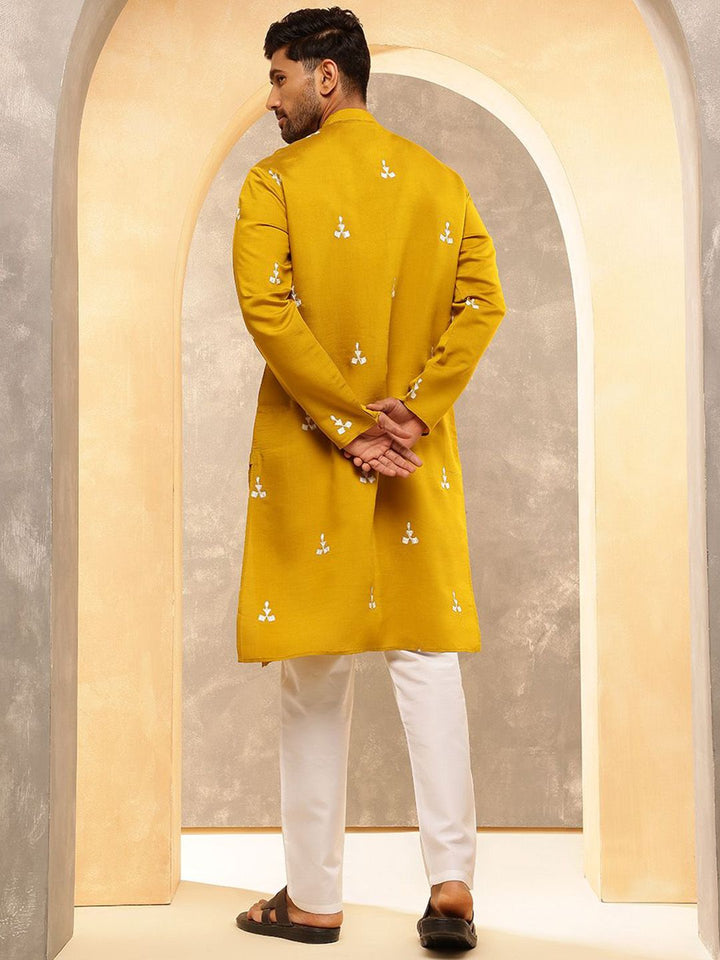 Anouk Men Embroidered Regular Kurta with Pyjamas