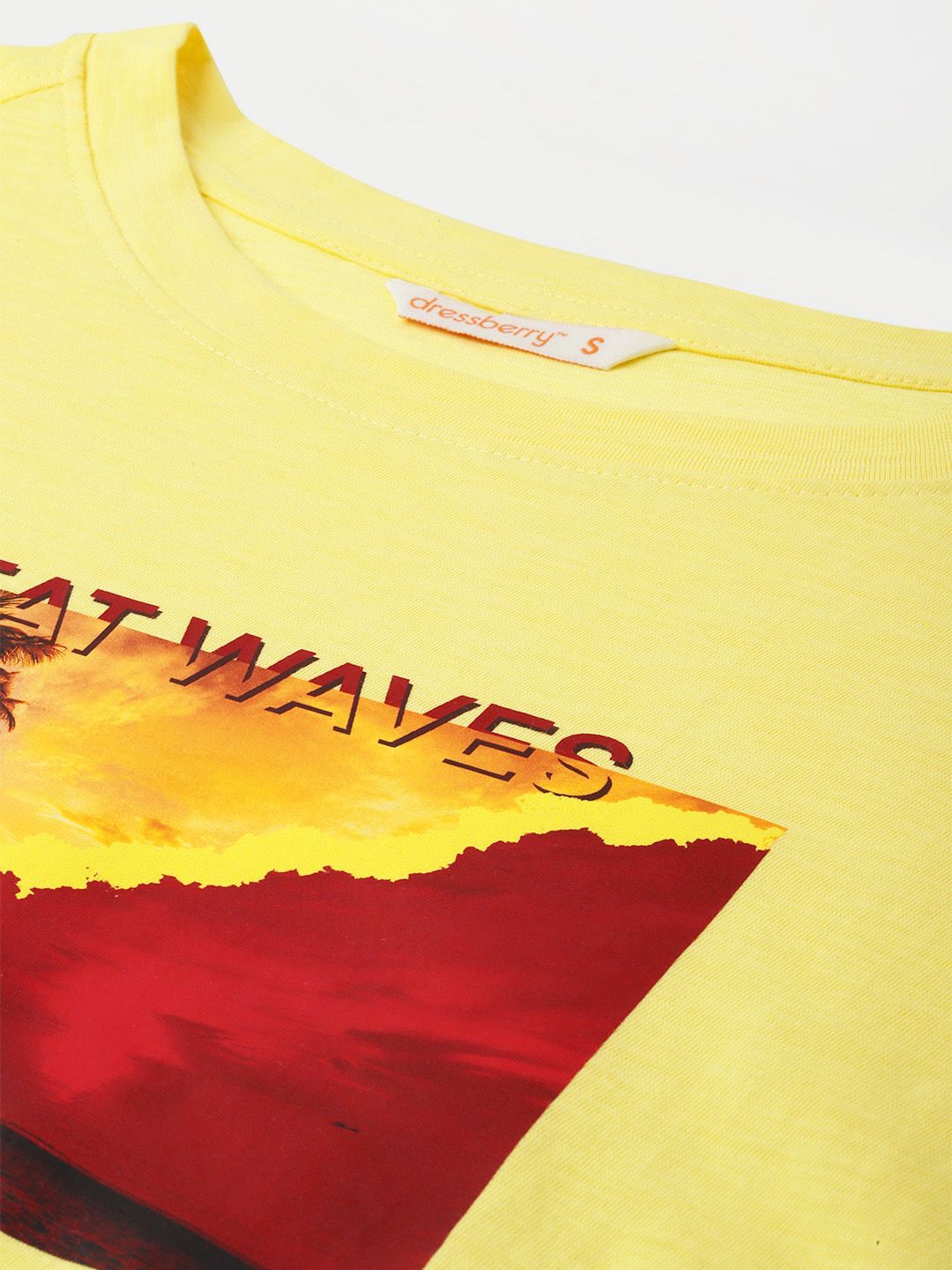 DressBerry Beat The Heat Graphic T-shirt