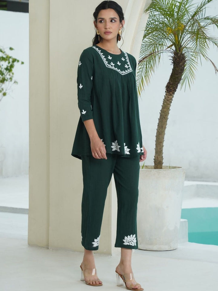 House of Chikankari Green 2 Keping Cotton Solid Tunic dengan Set Co-Ord Seluar