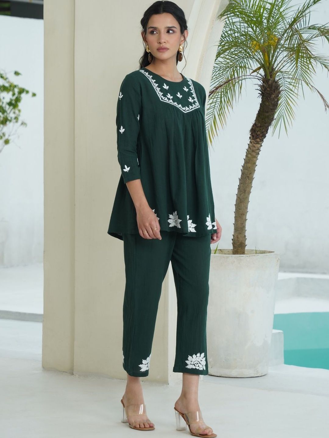 House of Chikankari Green 2 Keping Cotton Solid Tunic dengan Set Co-Ord Seluar