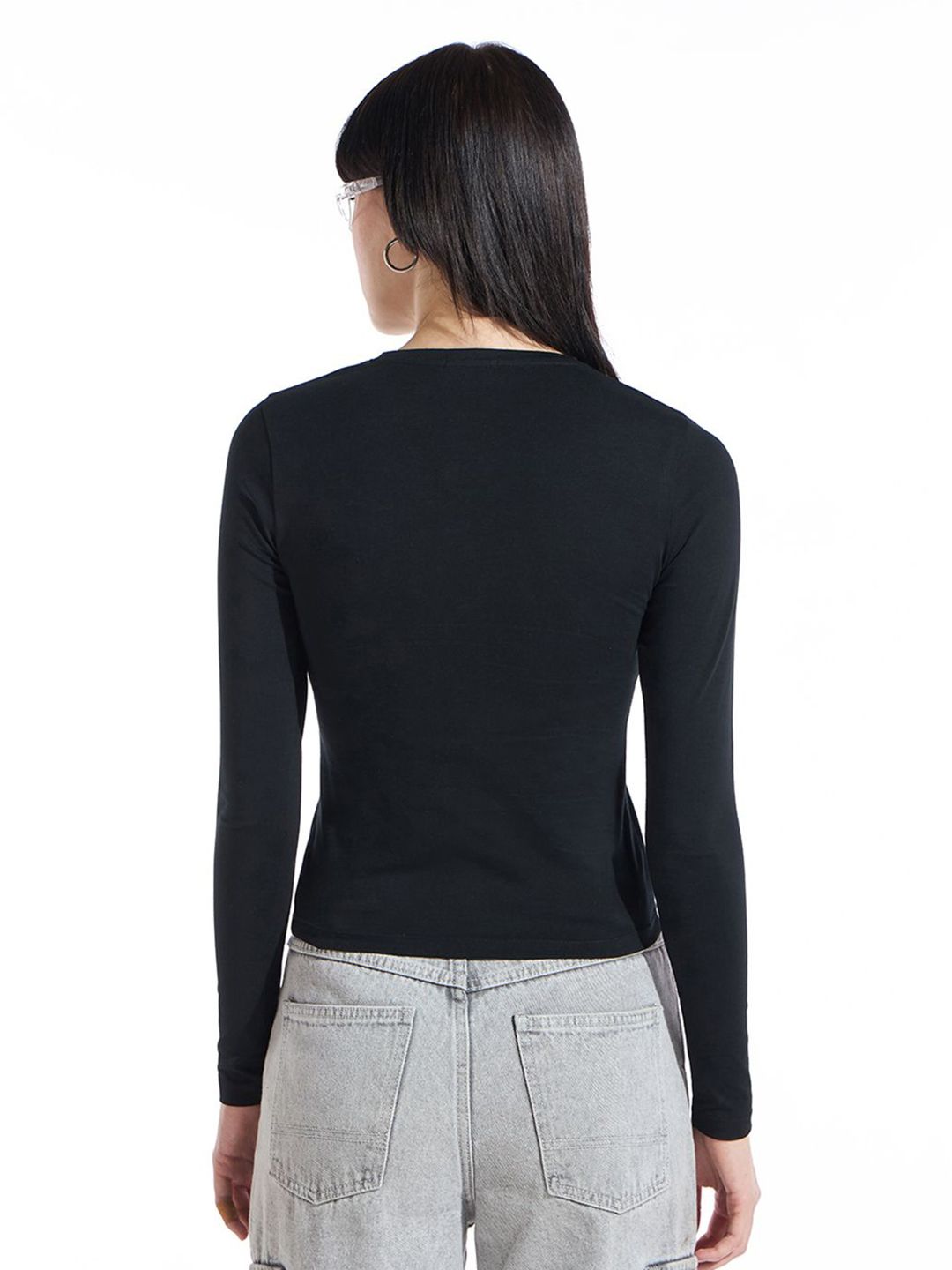 Bewakoof Women Round Neck Slim Fit Top