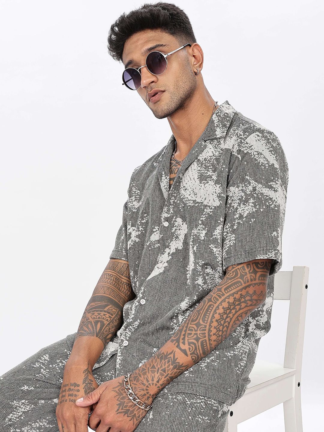 Eszett Abstract Printed Spread Collar Pure Cotton Shirt With Trouser Co-Ord Set