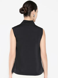 Rareism Women Solid V-Neck Top