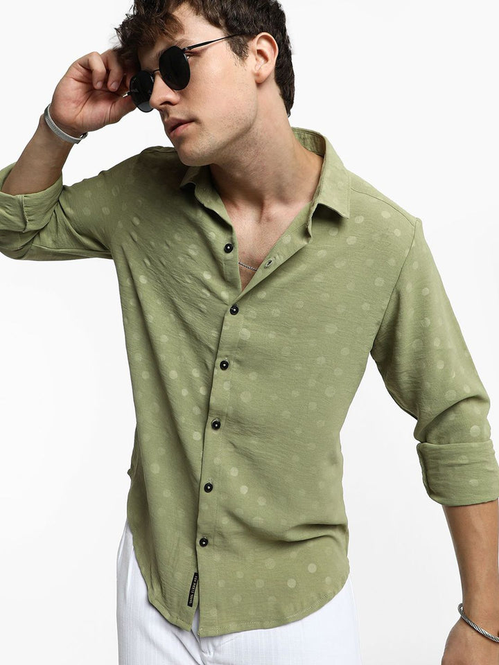 Campus Sutra Men Comfort Spread Collar Polka Dots Casual Shirt