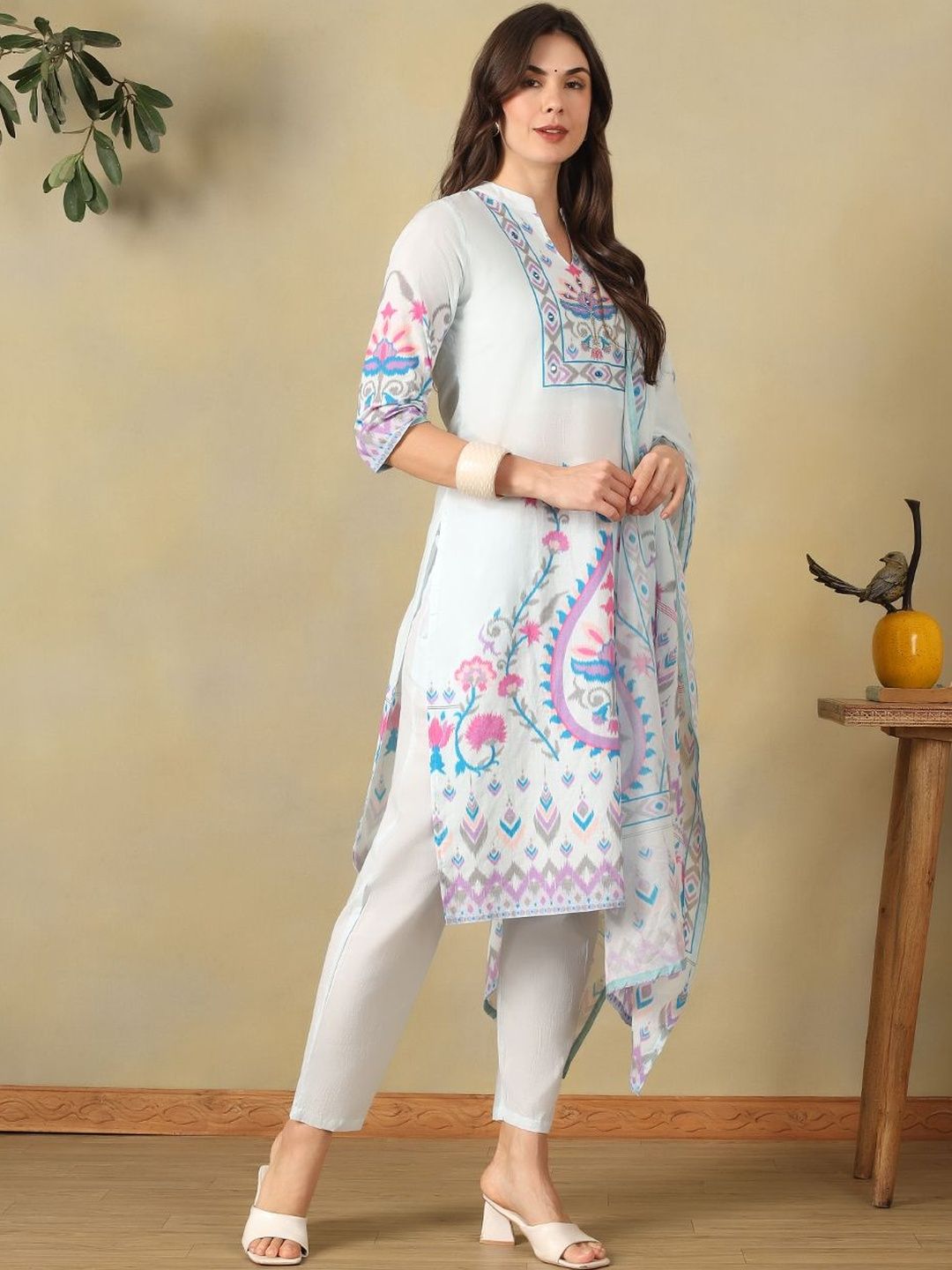 Mamicha Women Ethnic Motifs Printed Regular Pure Cotton Kurta with Trousers & With Dupatta