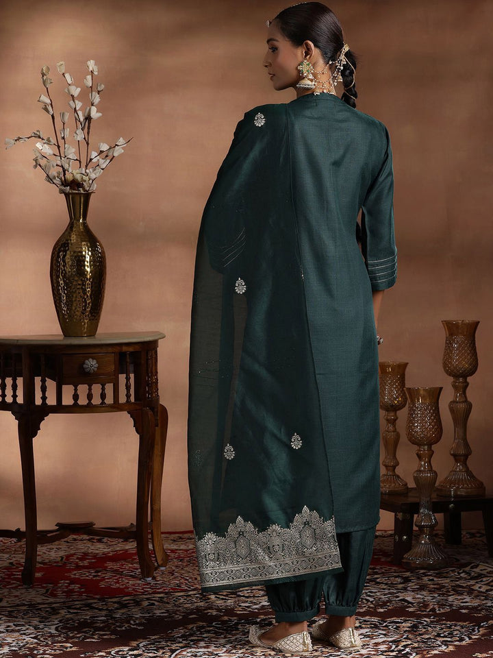 Libas Mandarin Collar Zari Straight Kurta With Salwar & Dupatta