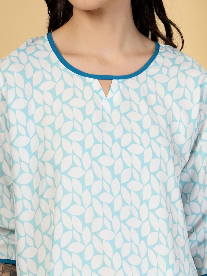 Klotthe Wanita Biru Blue Floral Campuran Malam