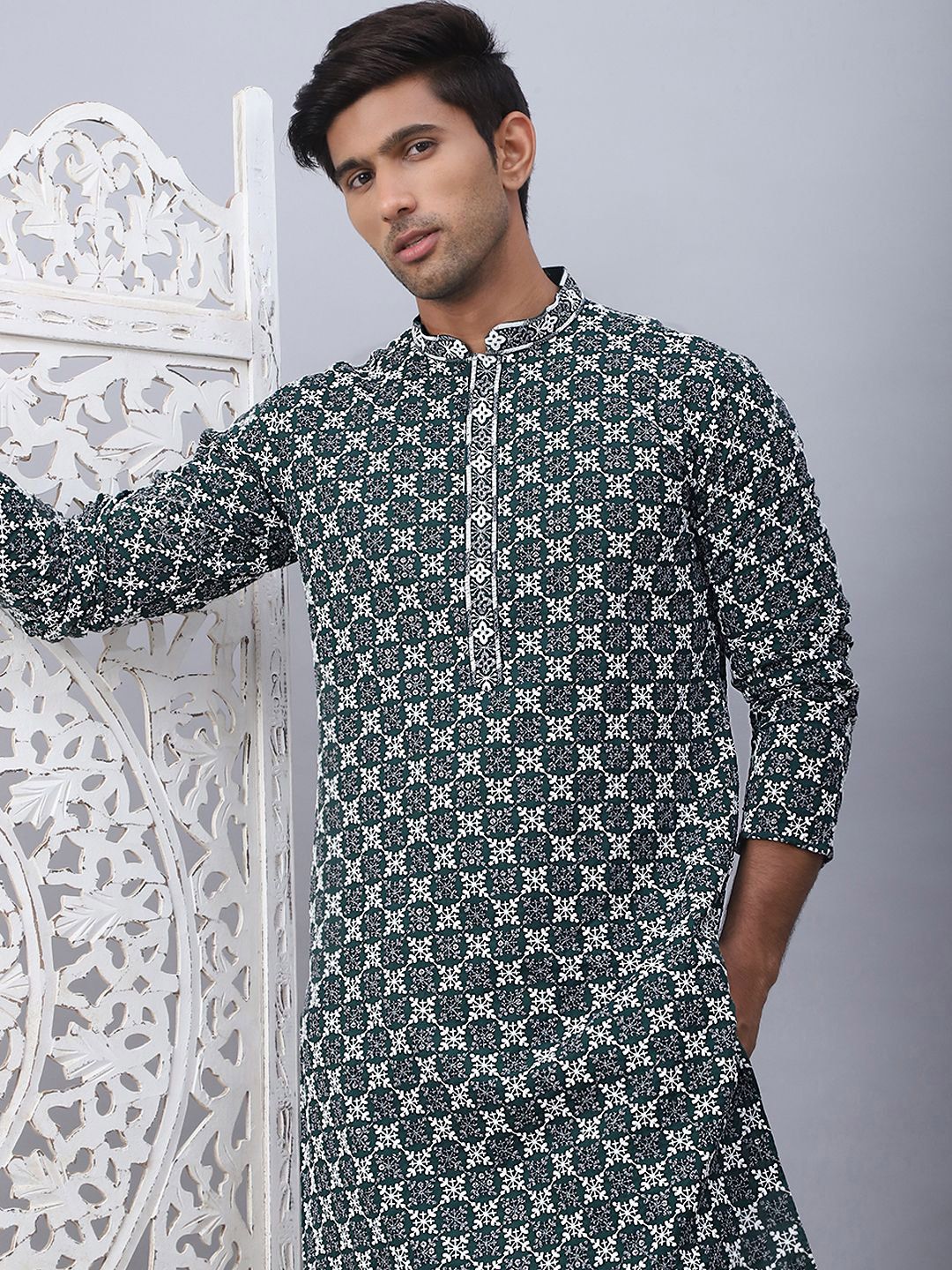 Jompers Floral Printed Mandarin Collar Straight Kurta