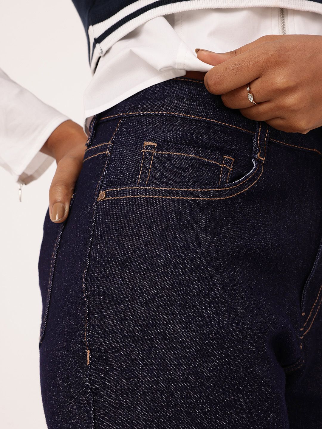DressBerry Women Edgy Grunge Boyfriend Fit Jeans