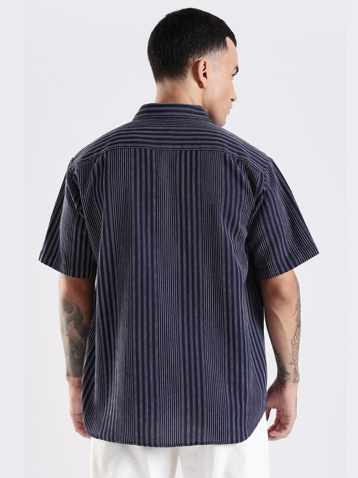 Adro Men Spread Collar Berjalur Menegak Baju Kasual Kapas Bersaiz Besar Rekaan Sendiri
