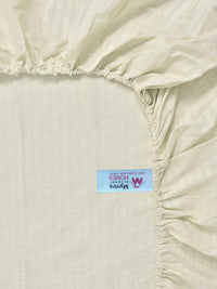 Myntra Elegant Homes Berwarna Krim & Berjalur Putih Cadar 300 TC King dengan 2 Sarung Bantal