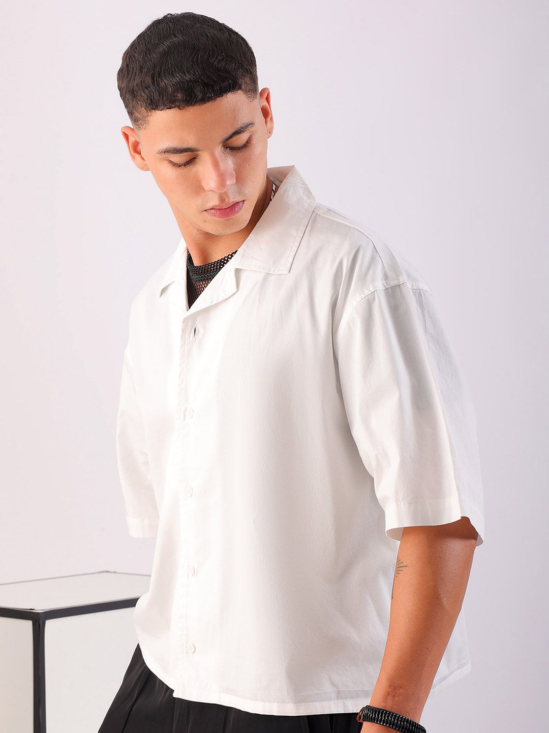 The Indian Garage Co Men Spread Collar Graphic Printed Cotton Boxy Casual Shirt