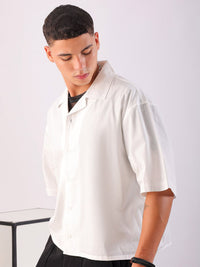 The Indian Garage Co Men Spread Collar Graphic Printed Cotton Boxy Casual Shirt