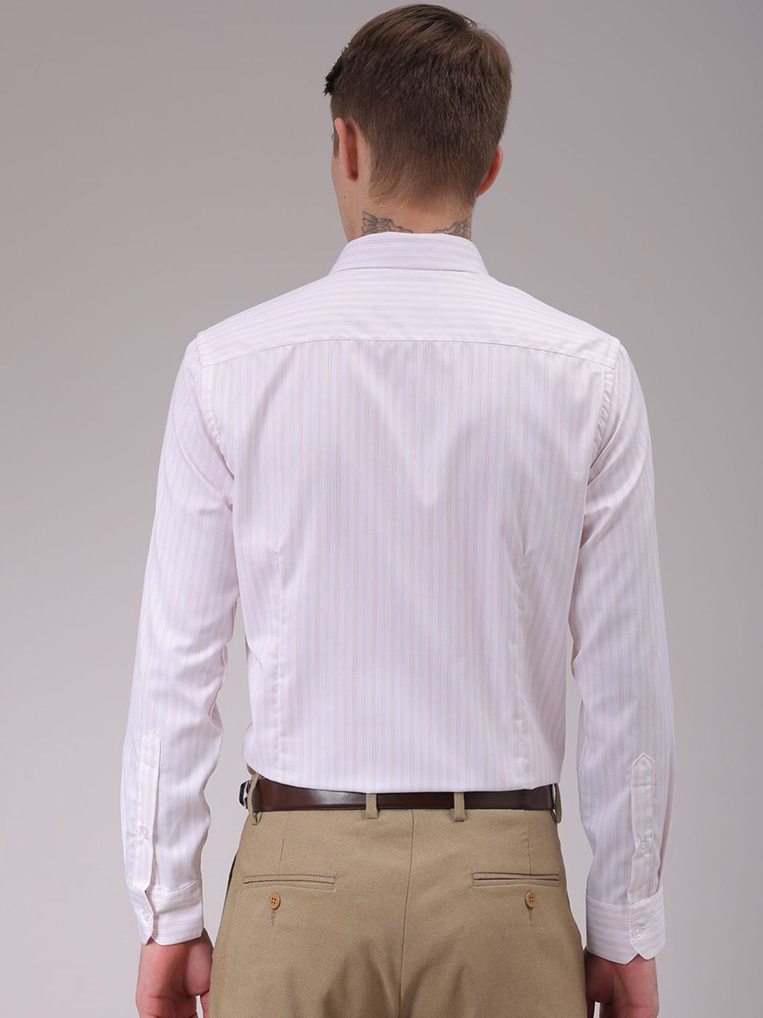 The Indian Garage Co. X Luxe Men Cutaway Collar Vertical Striped Slim Fit Formal Shirt