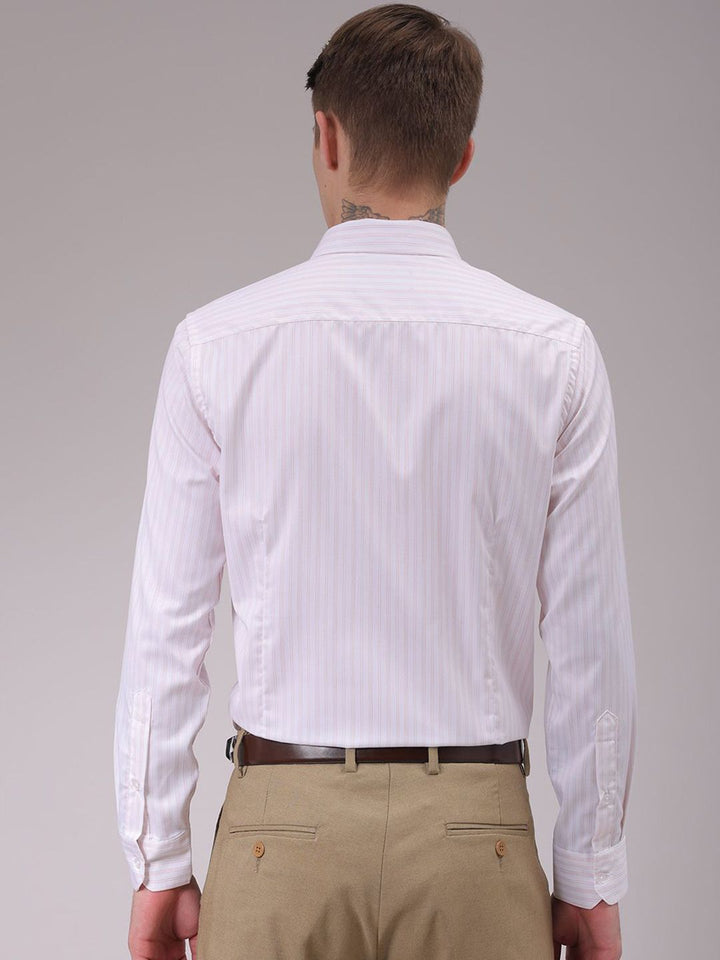 The Indian Garage Co. X Luxe Men Cutaway Collar Vertical Striped Slim Fit Formal Shirt