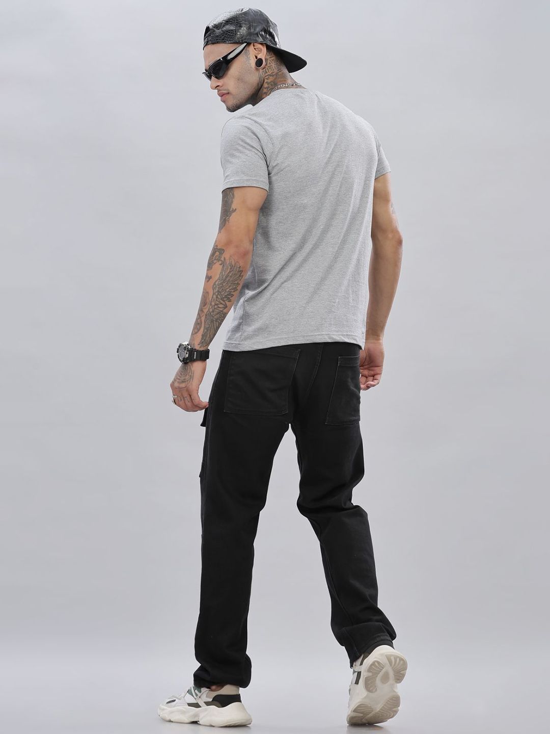ADRO Men Solid V-Neck Cotton T-shirt