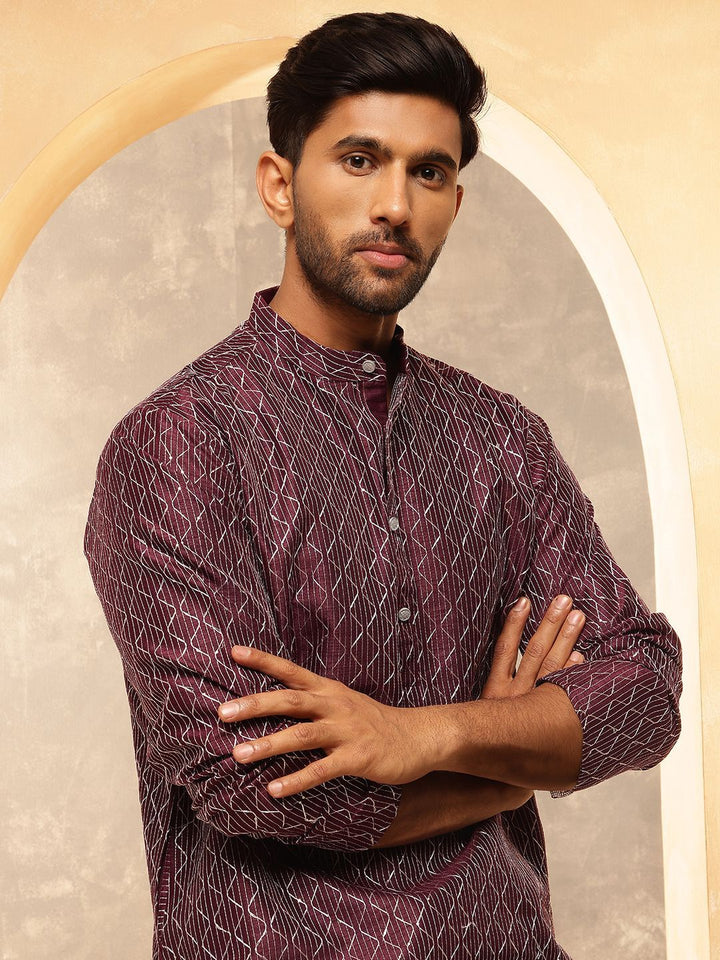 Anouk Geometric Embroidered Band Collar Thread Work Straight Cotton Silk Kurta