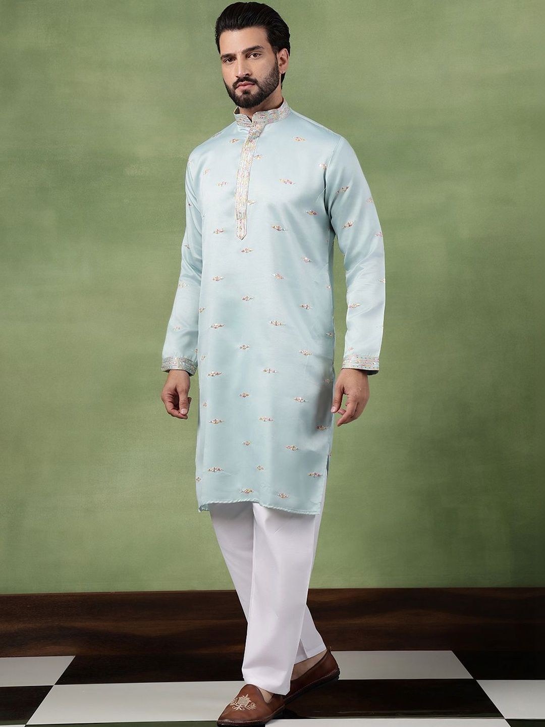 SOJANYA Men Ethnic Motifs Embroidered Sequinned Kurta