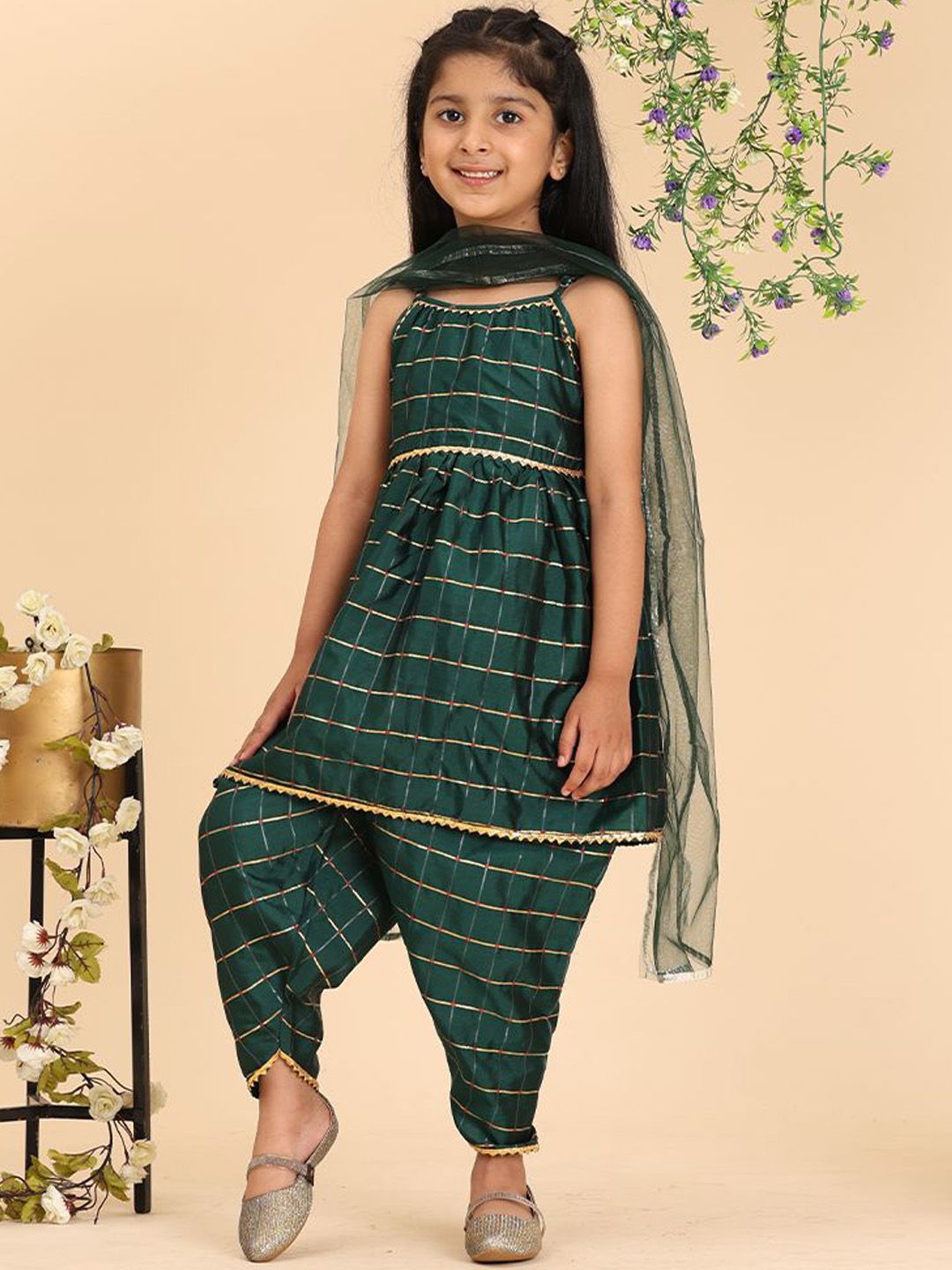 Cutiekins Girls Regular Gotta Patti Kurta with Dhoti Pants