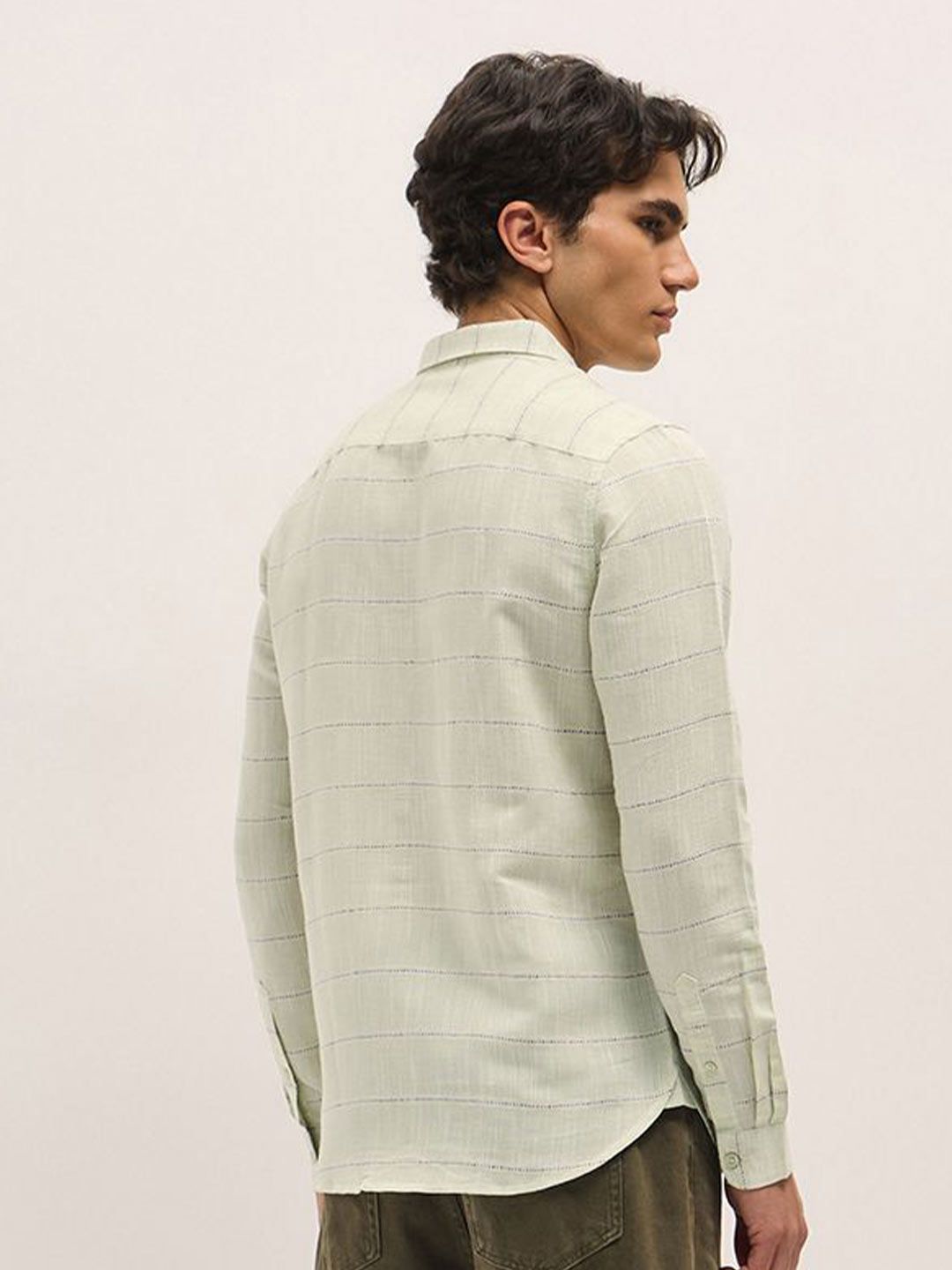 THE BEAR HOUSE Men Slim Fit Horizontal Stripes Opaque Striped Casual Shirt
