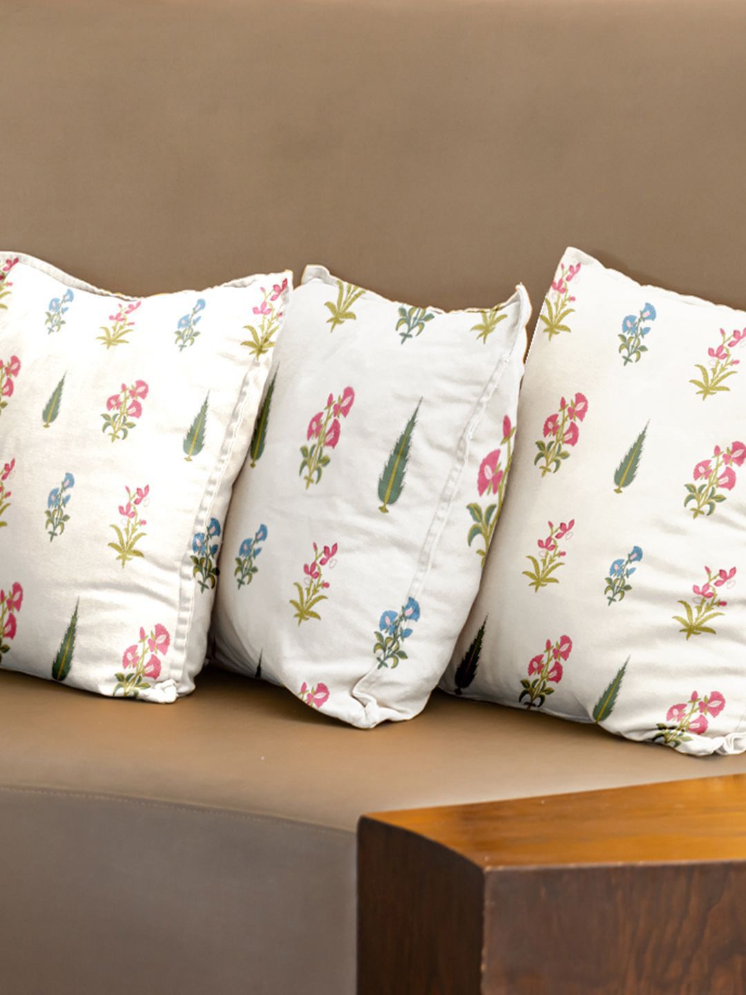 URBAN SPACE White & Green 3 Pieces Floral Printed Cotton Square Cushion Covers