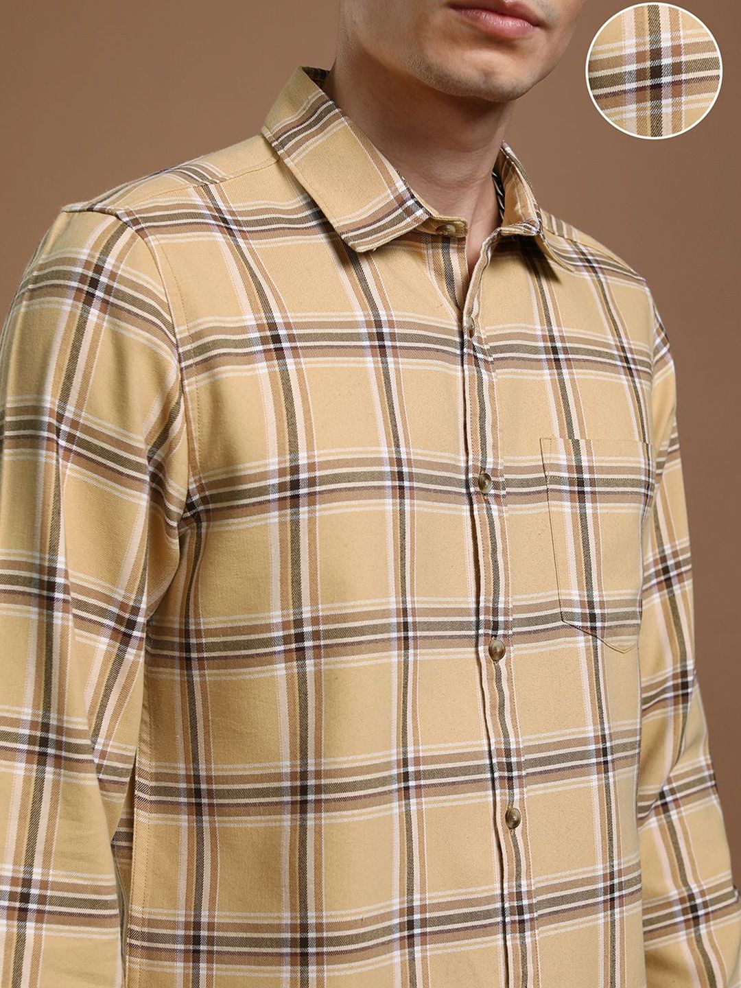 HIGHLANDER Men Opaque Checked Casual Shirt