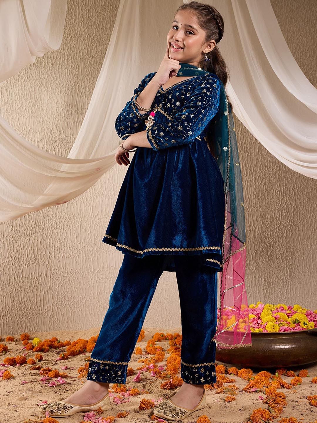 pspeaches Girls Floral Embroidered Sequinned Velvet Kurta with Trousers & Dupatta