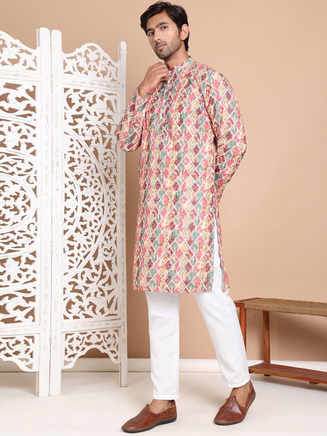 Jompers Men Printed Regular Chikankari Pure Cotton Kurta with Pyjamas