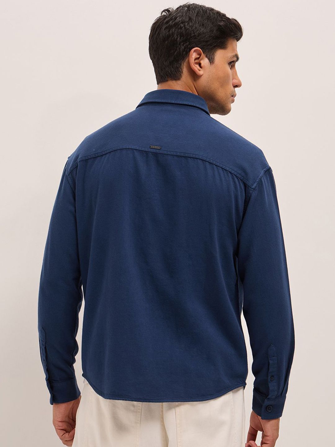 THE BEAR HOUSE Spread Collar Solid Pure Cotton Relaxed Fit Casual Shirt