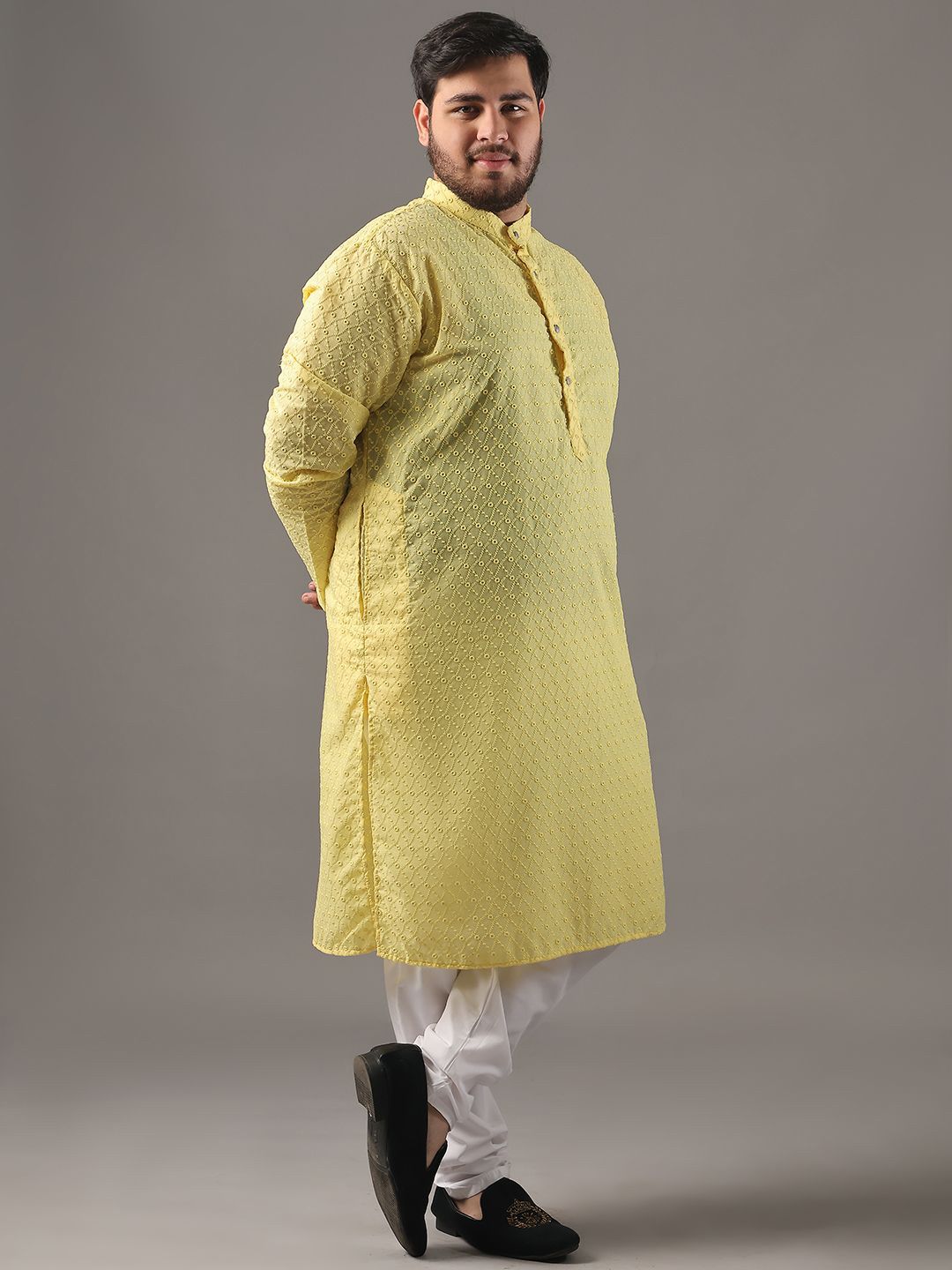 SOJANYA PLUS Plus Size Men Ethnic Motifs Embroidered Pure Cotton Kurta With Pyjamas