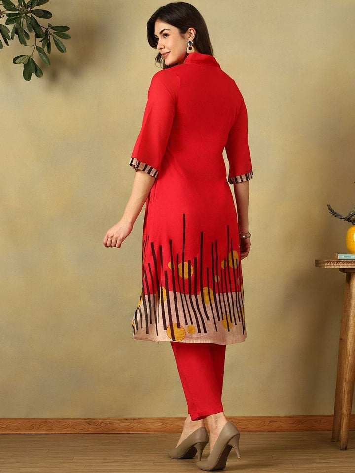 Mamicha Women Printed Regular Beads and Stones Pure Cotton Kurta with Trousers