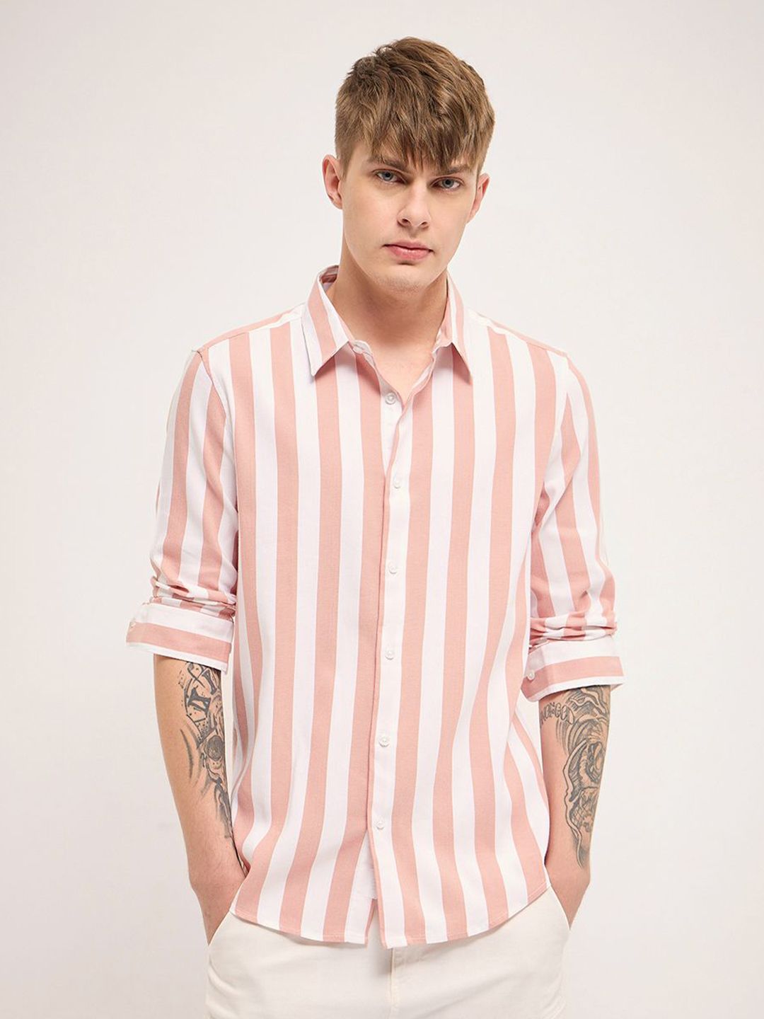 THE BEAR HOUSE Men Slim Fit Striped Casual Shirt