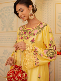 HOUSE OF KARI Women Chanderi Silk Kurta with Aari work