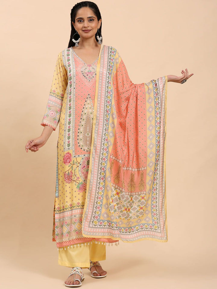 Mamicha Women Floral Printed Regular Pure Cotton Kurta with Palazzos & With Dupatta