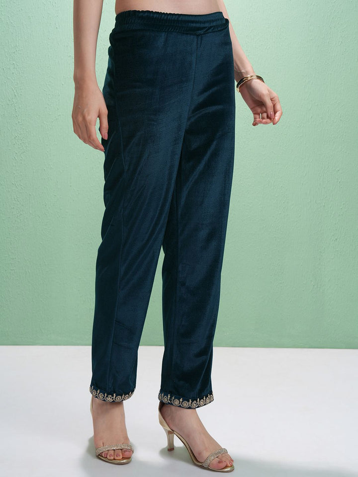Vishudh Women Ethnic Motifs Yoke Design Regular Thread Work Kurta with Trousers & With Dupatta