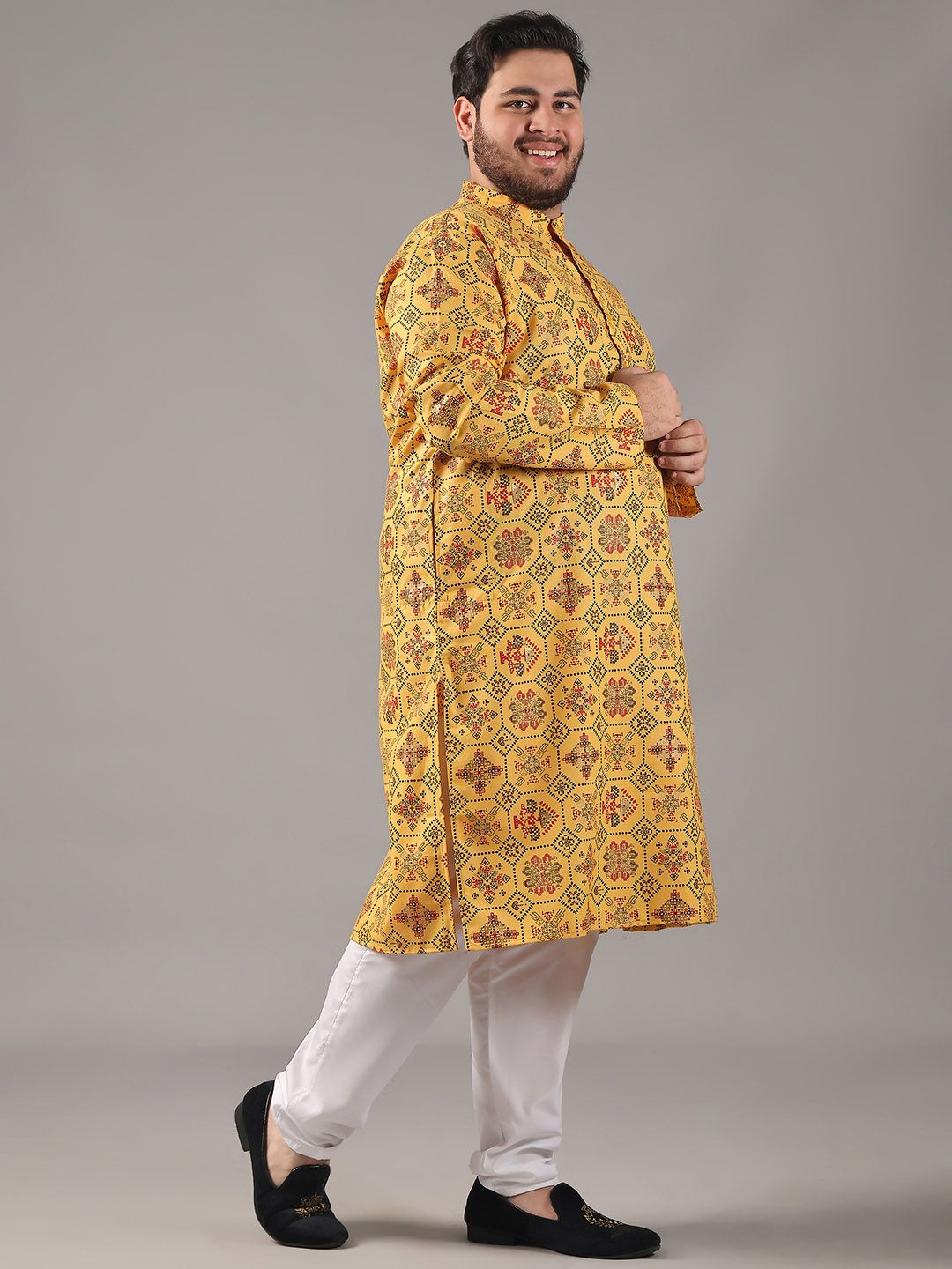 SOJANYA PLUS Plus Size Men Ethnic Motifs Printed Band Collar Straight Kurta With Pyjamas