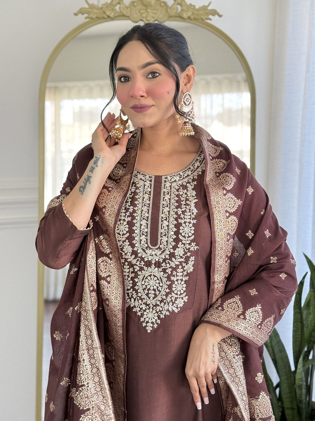 KALINI Women Ethnic Motifs Embroidered Thread Work Pure Silk Kurta Set With Dupatta