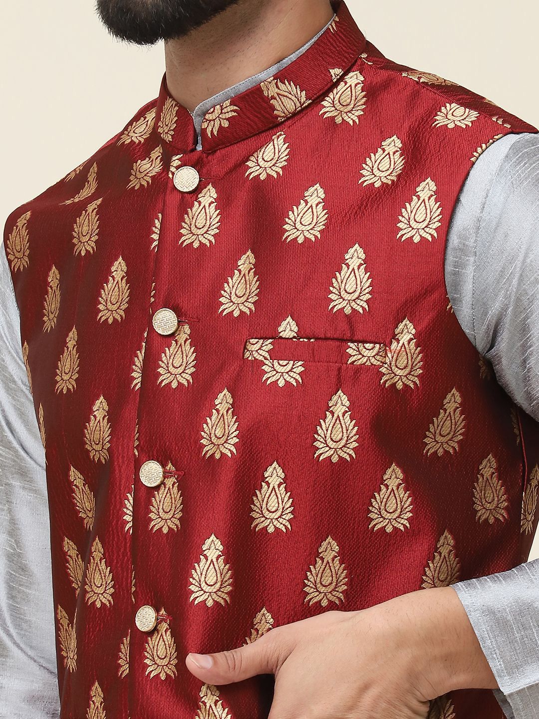 SOJANYA Mandarin Collar Silk Cotton Straight Kurta dengan jaket Churidar & Nehru