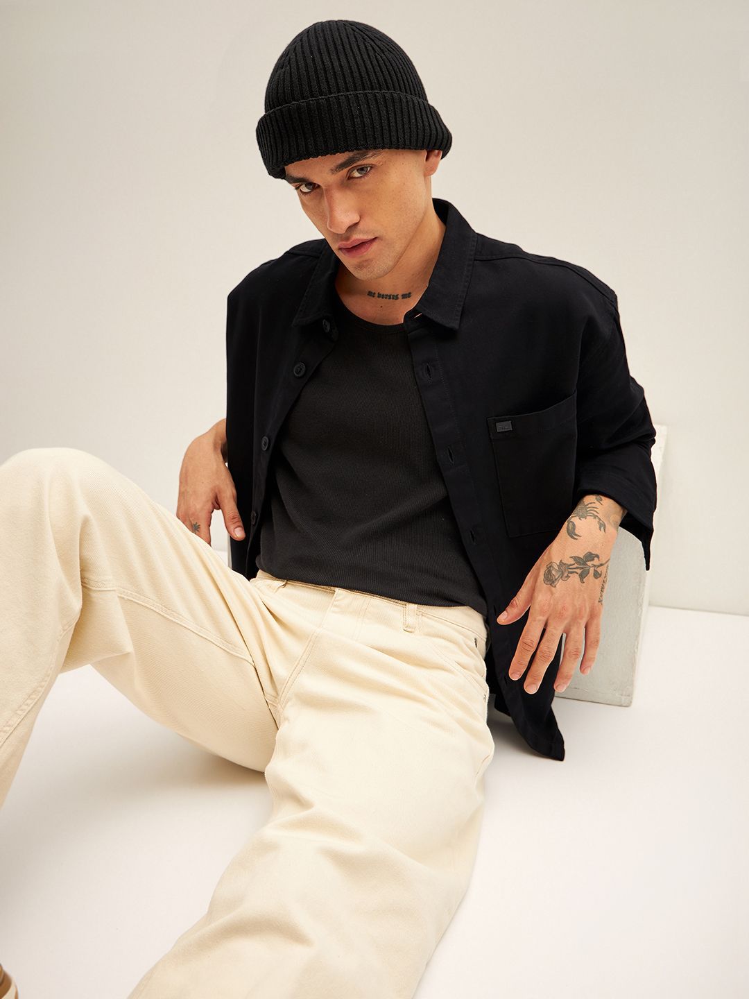 THE BEAR HOUSE Men Solid Casual Oversized Shirt