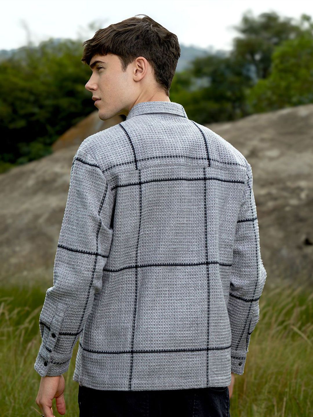 Campus Sutra Men Comfort Opaque Checked Casual Shirt